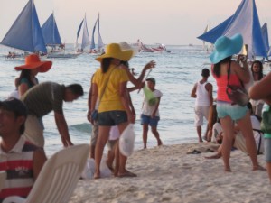 "Aunty Red, Aunty Yellow and Aunty Blue". Our Norwegian readers will probably get that one...