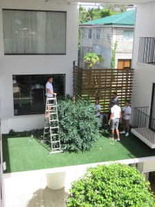 Assembly of X-mas tree