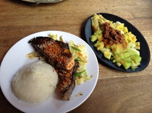 Beware of the shrimp paste. The one on top the vegetables tasted 4 leagues south of funny