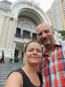 Outside the opera selfie
